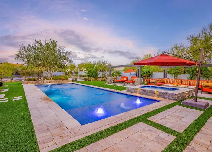 Luxury Estate, Heated Pool, Spa, Game Room, Villa *
