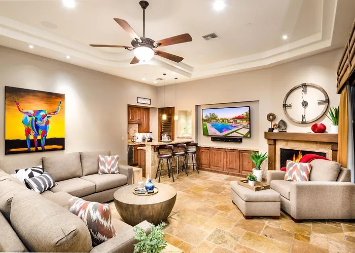 Luxury Estate, Heated Pool, Spa, Game Room, Villa *
